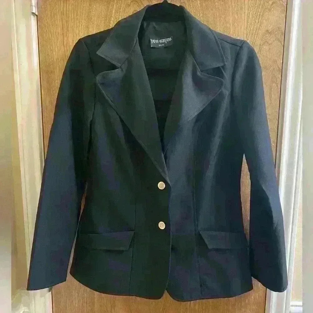 You-nique Dallas Vintage black blazer With Gold Buttons
